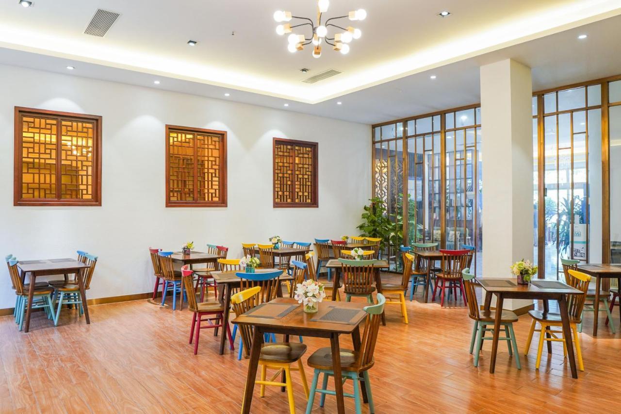 Felice Hotel-Guangzhou Baiyun International Airport Renhe Metro Station Branch กวางโจว ภายนอก รูปภาพ