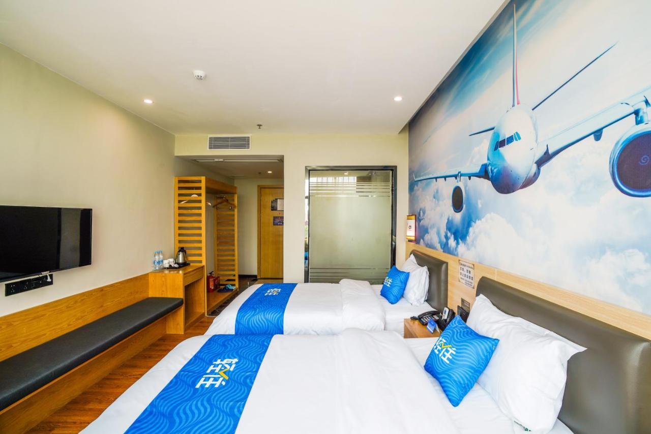 Felice Hotel-Guangzhou Baiyun International Airport Renhe Metro Station Branch กวางโจว ภายนอก รูปภาพ