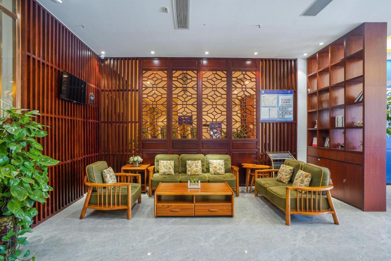 Felice Hotel-Guangzhou Baiyun International Airport Renhe Metro Station Branch กวางโจว ภายนอก รูปภาพ